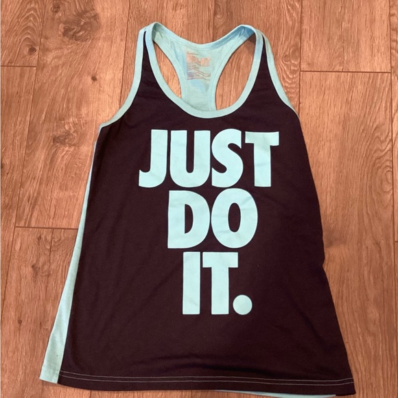 Host Pick ⭐️ Nike & Adidas Bundle of Three - Picture 8 of 9